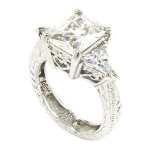 Choose the perfect ring - an engagement ring!