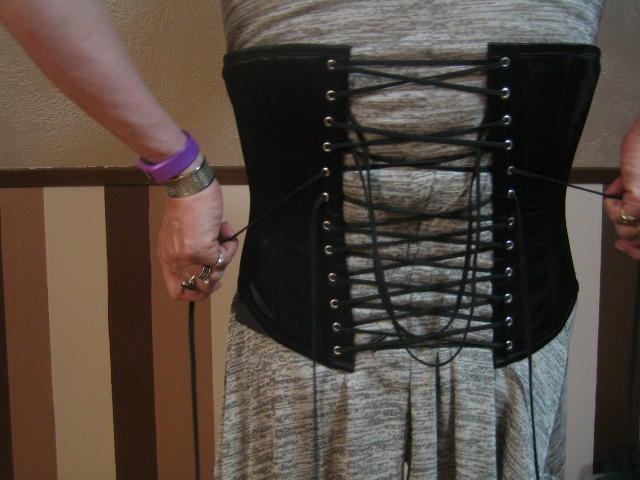 Wearing a Corset for Crossdressing: Cinched on the Bottom and Top